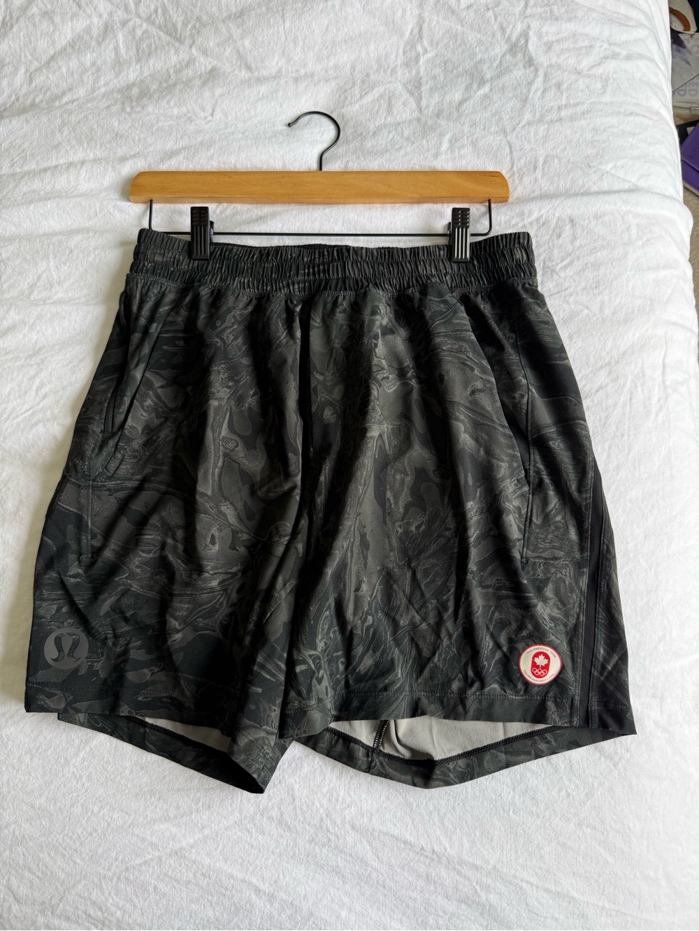 Lululemon Pace Breaker Linerless Shorts - Team Canada Pan Am Kit